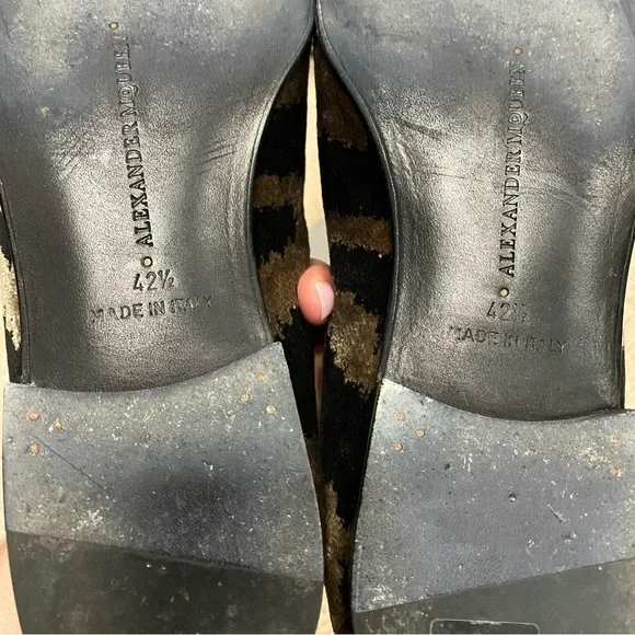 ALEXANDER MCQUEEN Bead & Crystal Embellished Bird Velvet Zebra Print Slippers - Picture 12 of 16